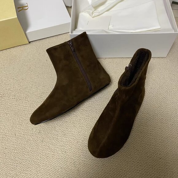 THE ROW   Bootie - Picture 6 of 9